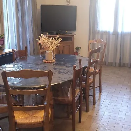 Chez Cecile Et Sebastien Holiday home *